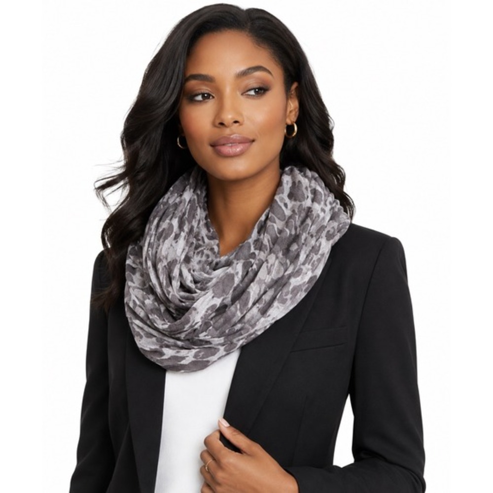 LOFT Grey Leopard Print Infinity Scarf Rayon Animal Pattern Circle Loop 92-34